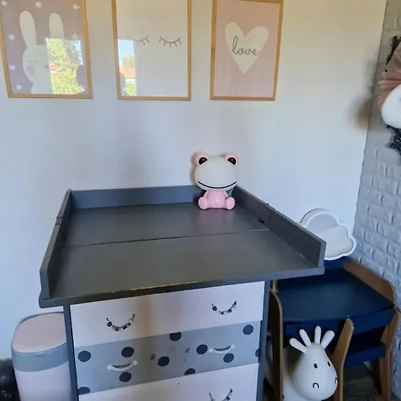 Entiere Avec Piscine- 8p *