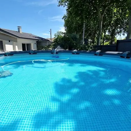 Entiere Avec Piscine- 8p Βίλα