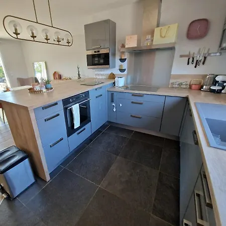 Entiere Avec Piscine- 8p Βίλα *