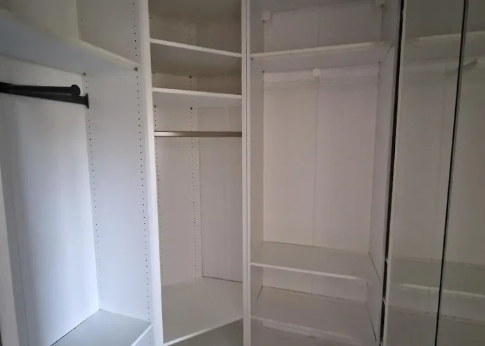 Entiere Avec Piscine- 8p Leguevin