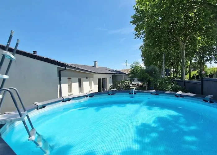 Entiere Avec Piscine- 8p