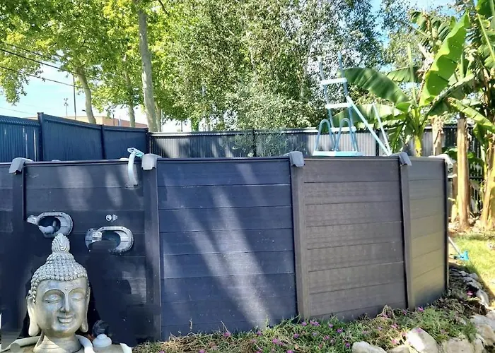 Entiere Avec Piscine- 8p 别墅